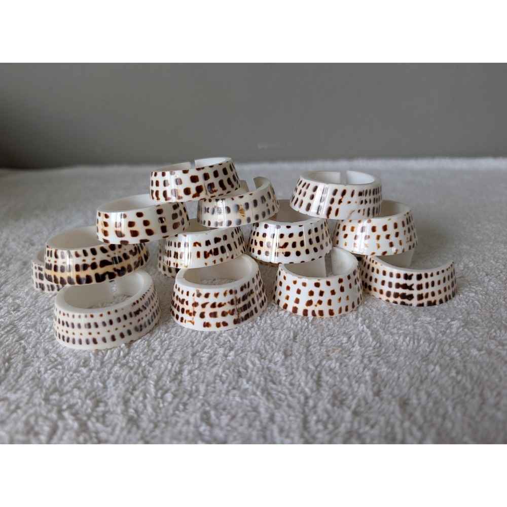 Unique Nautical Seashell Tiger Spot Napkin Rings Holders - Set of 17